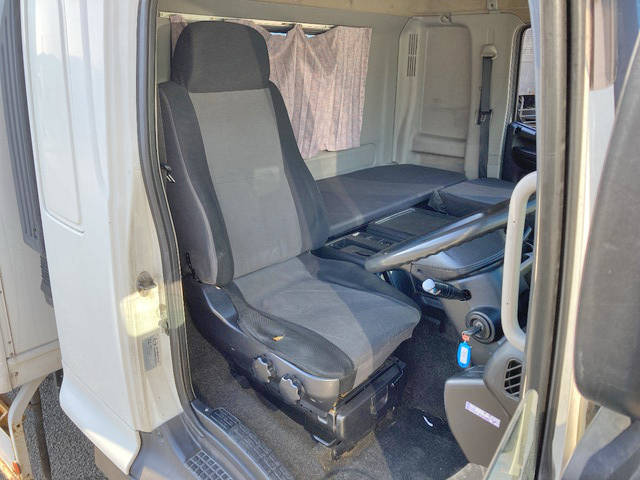 日野レンジャー冷凍車（冷蔵車）小型（2t・3t）[写真33]