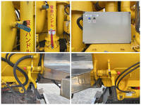 日野プロフィア汚泥吸引車大型（10t）[写真21]