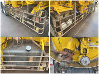 日野プロフィア汚泥吸引車大型（10t）[写真24]