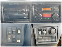 日野プロフィア汚泥吸引車大型（10t）[写真38]