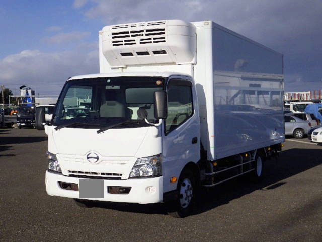 日野デュトロ冷凍車（冷蔵車）小型（2t・3t）TKG-XZU720M [写真01]
