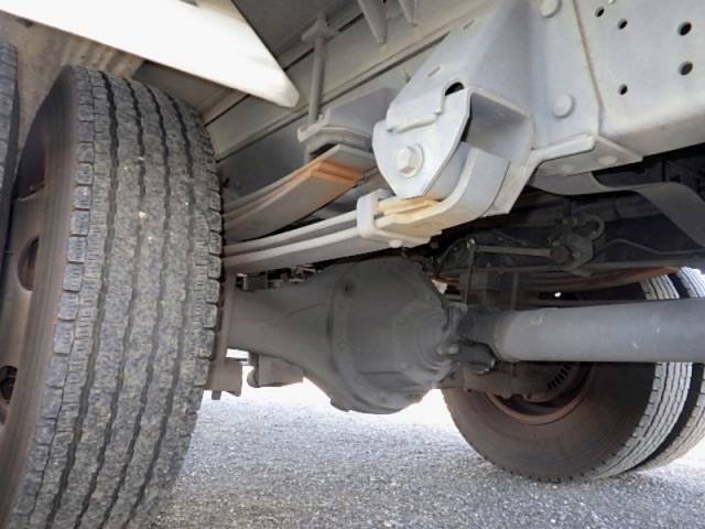 日野デュトロ冷凍車（冷蔵車）小型（2t・3t）[写真20]