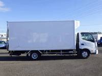 日野デュトロ冷凍車（冷蔵車）小型（2t・3t）[写真05]