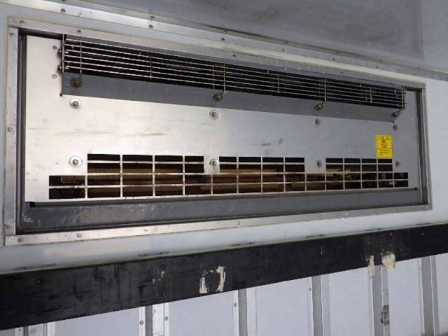 日野デュトロ冷凍車（冷蔵車）小型（2t・3t）[写真07]