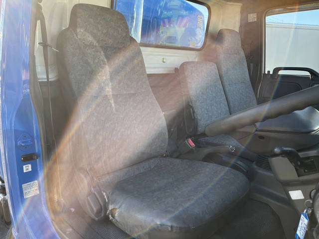 日産アトラスパッカー車（塵芥車）小型（2t・3t）[写真13]