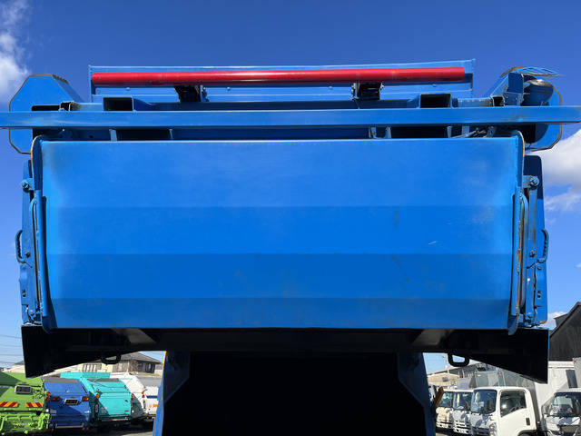 日産アトラスパッカー車（塵芥車）小型（2t・3t）[写真25]