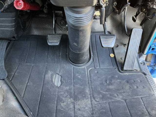 日産アトラスパッカー車（塵芥車）小型（2t・3t）[写真36]