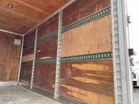 いすゞエルフアルミバン小型（2t・3t）[写真15]