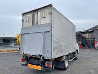 いすゞエルフアルミバン小型（2t・3t）[写真02]