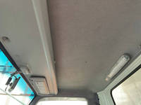 いすゞエルフアルミバン小型（2t・3t）[写真33]