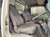 いすゞエルフアルミバン小型（2t・3t）[写真34]