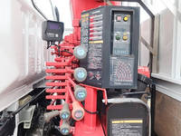 三菱ふそうキャンタークレーン6段小型（2t・3t）[写真14]