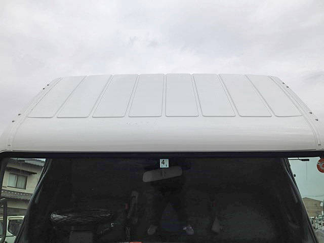 三菱ふそうキャンタークレーン6段小型（2t・3t）[写真20]