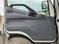 日野デュトロ冷凍車（冷蔵車）小型（2t・3t）[写真28]