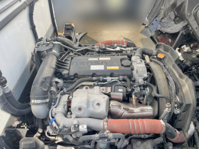 いすゞエルフ冷凍車（冷蔵車）小型（2t・3t）[写真18]