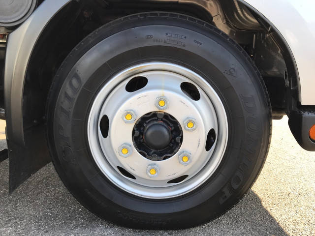 トヨタトヨエースアルミウイング小型（2t・3t）[写真26]