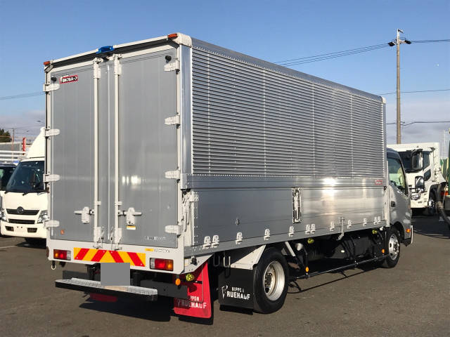 トヨタトヨエースアルミウイング小型（2t・3t）[写真04]