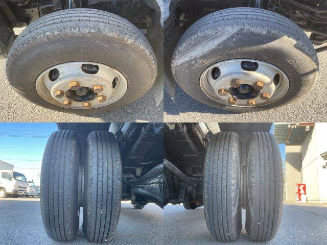 いすゞエルフ汚泥吸引車小型（2t・3t）[写真20]