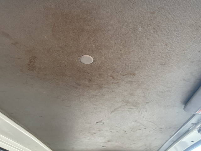 いすゞエルフ汚泥吸引車小型（2t・3t）[写真31]