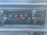 いすゞエルフ汚泥吸引車小型（2t・3t）[写真33]