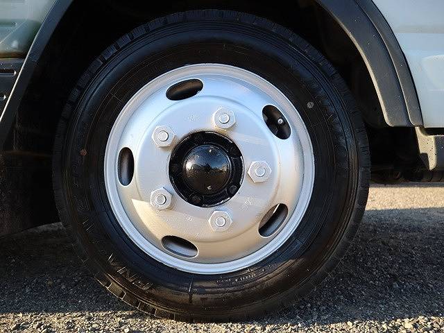 三菱ふそうキャンターダンプ小型（2t・3t）[写真18]