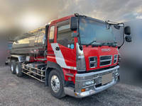 いすゞギガタンク車（タンクローリー）大型（10t）[写真03]