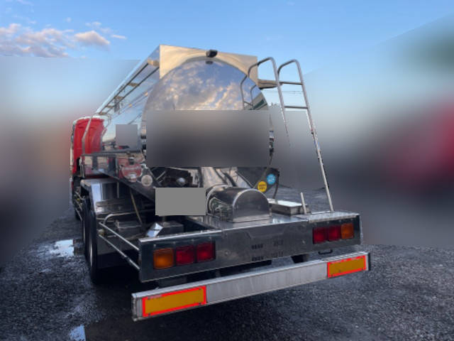 いすゞギガタンク車（タンクローリー）大型（10t）[写真04]