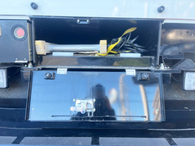 日野デュトロ高所作業車小型（2t・3t）[写真09]