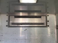 いすゞフォワード冷凍車（冷蔵車）中型（4t）[写真13]