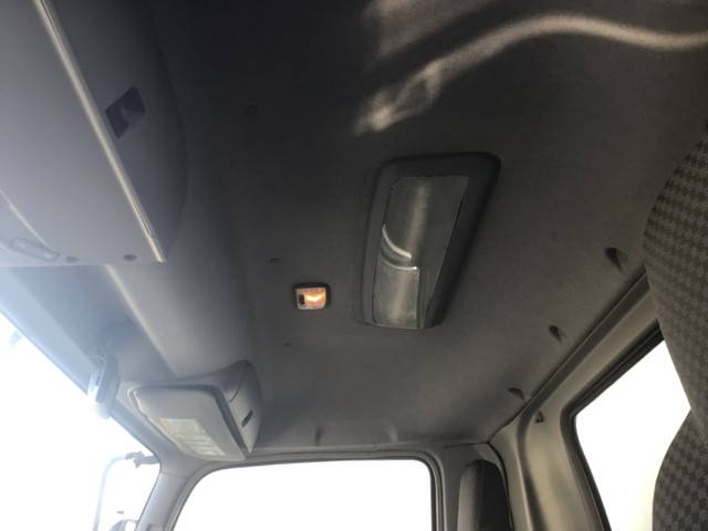 いすゞフォワード冷凍車（冷蔵車）中型（4t）[写真29]