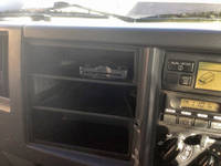 いすゞフォワード冷凍車（冷蔵車）中型（4t）[写真34]