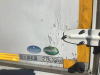 いすゞフォワード冷凍車（冷蔵車）中型（4t）[写真06]