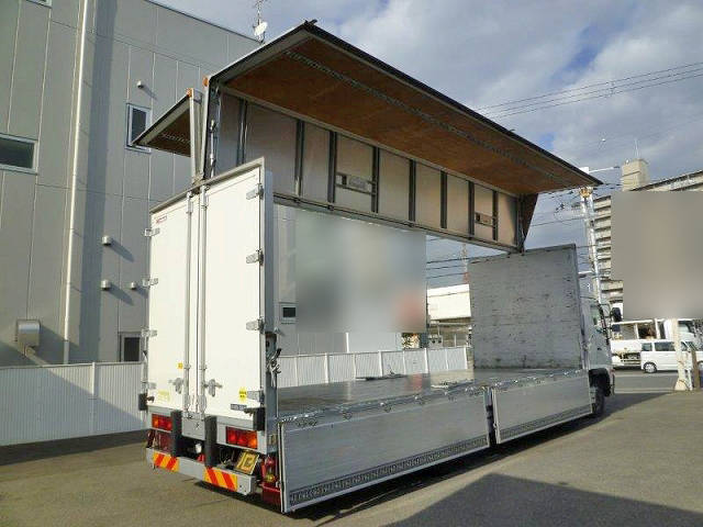 日野レンジャーアルミウイング増トン（6t・8t）[写真02]