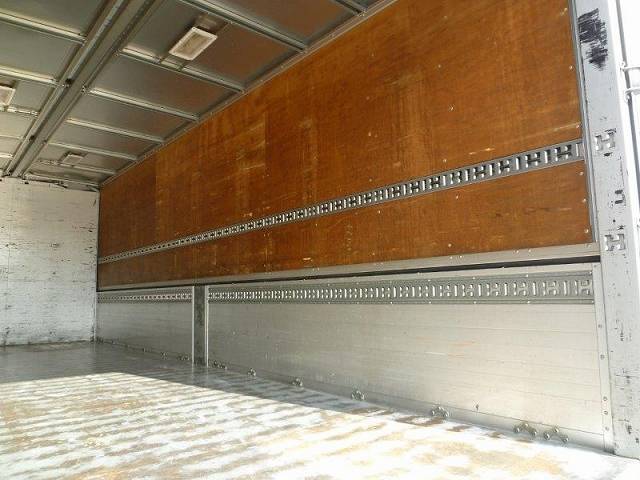 日野レンジャーアルミウイング増トン（6t・8t）[写真22]