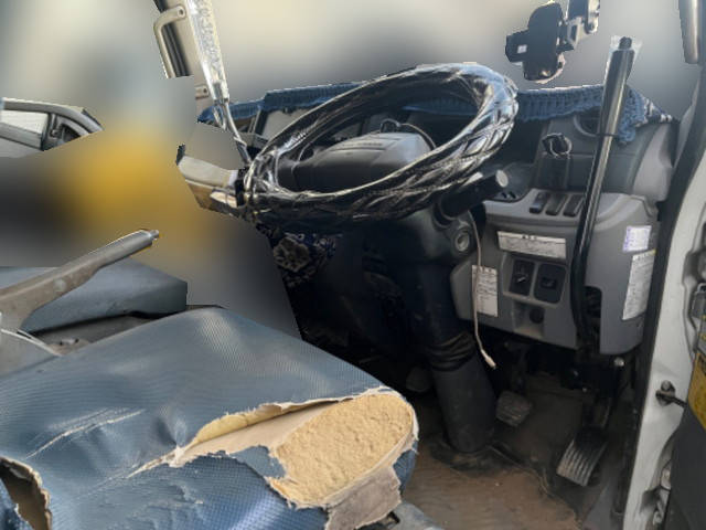 三菱ふそうキャンターダンプ小型（2t・3t）[写真29]