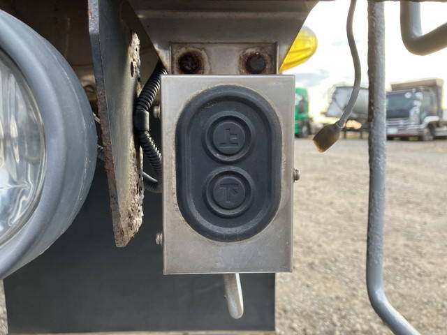 その他のメーカーその他の車種ウイングトレーラー大型（10t）[写真21]