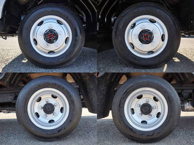 トヨタダイナ平ボディ小型（2t・3t）[写真19]