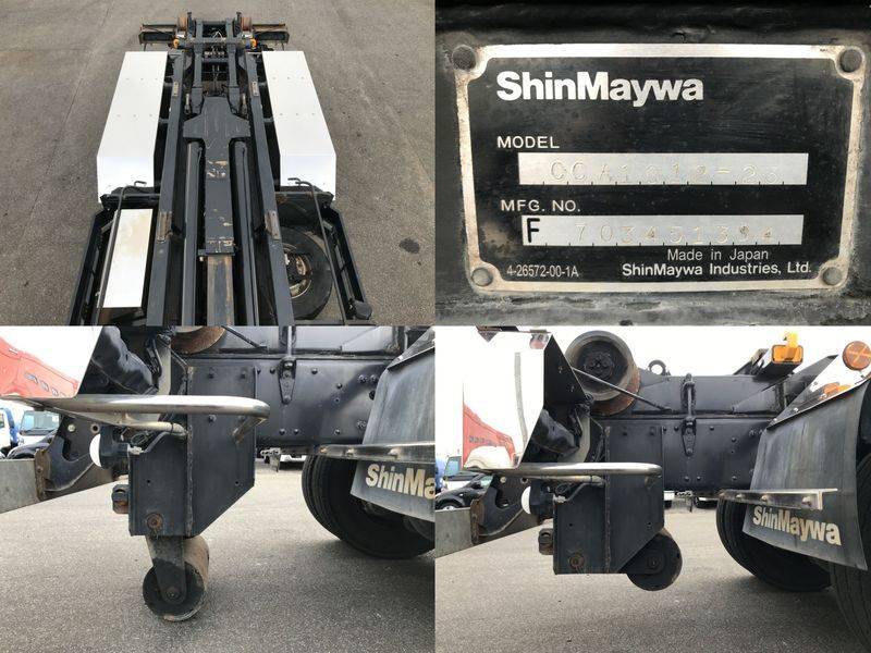 三菱ふそうスーパーグレートコンテナ専用車大型（10t）[写真09]