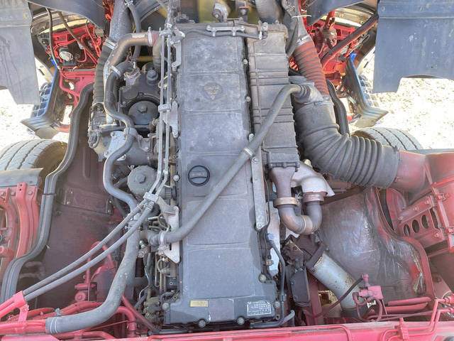 三菱ふそうスーパーグレートトレーラーヘッド（トラクターヘッド）大型（10t）[写真27]