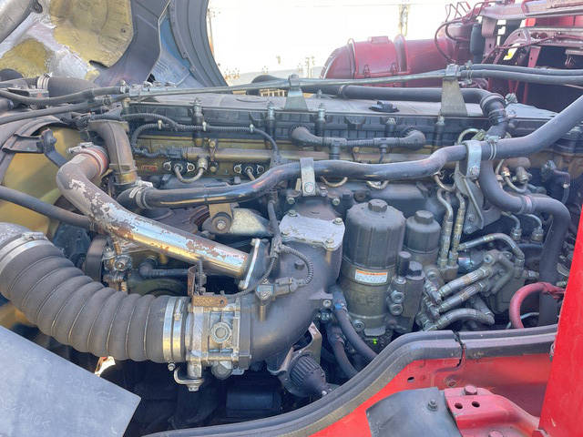 三菱ふそうスーパーグレートトレーラーヘッド（トラクターヘッド）大型（10t）[写真28]