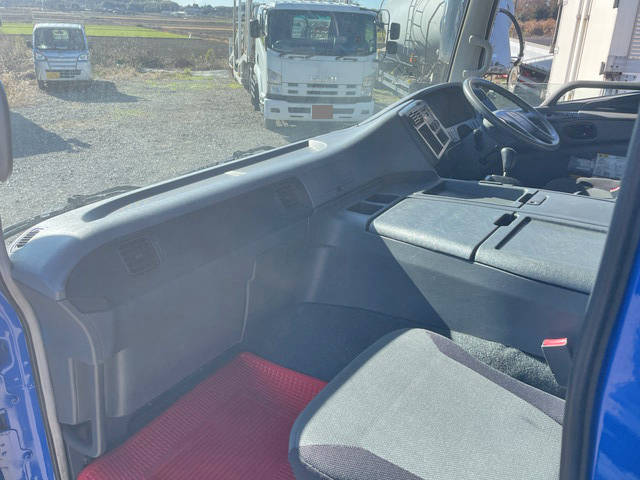 三菱ふそうスーパーグレートトレーラーヘッド（トラクターヘッド）大型（10t）[写真31]