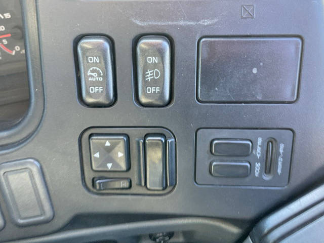 三菱ふそうスーパーグレートトレーラーヘッド（トラクターヘッド）大型（10t）[写真38]