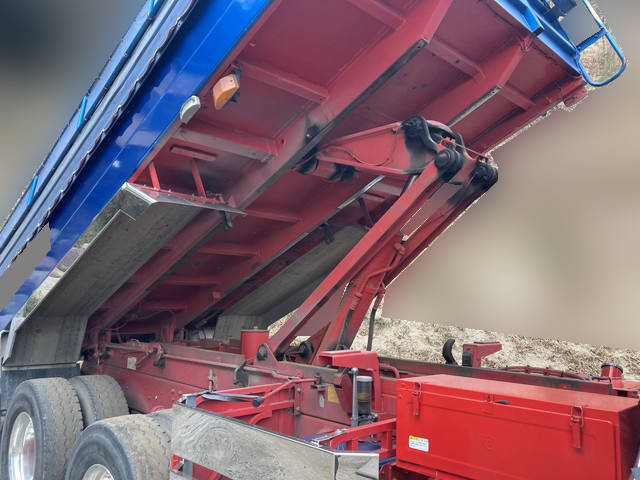 日野プロフィアダンプ大型（10t）[写真10]