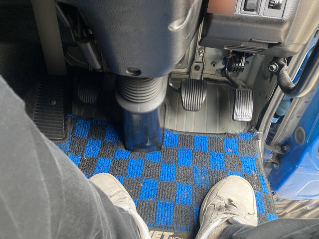 日野プロフィアダンプ大型（10t）[写真32]