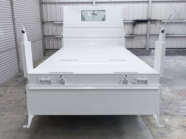 いすゞエルフローダーダンプ小型（2t・3t）[写真02]