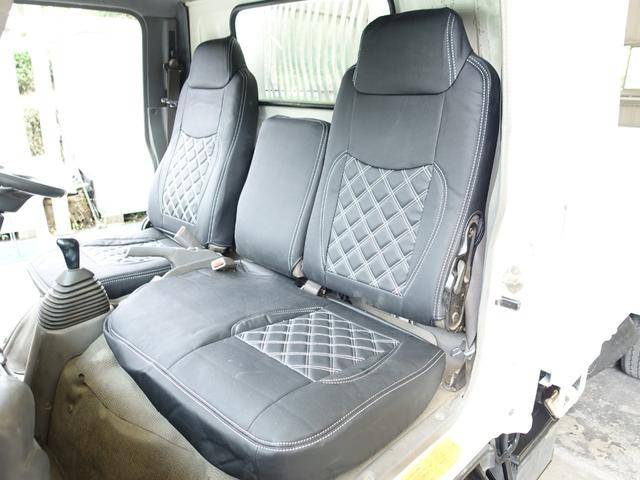 いすゞエルフローダーダンプ小型（2t・3t）[写真30]