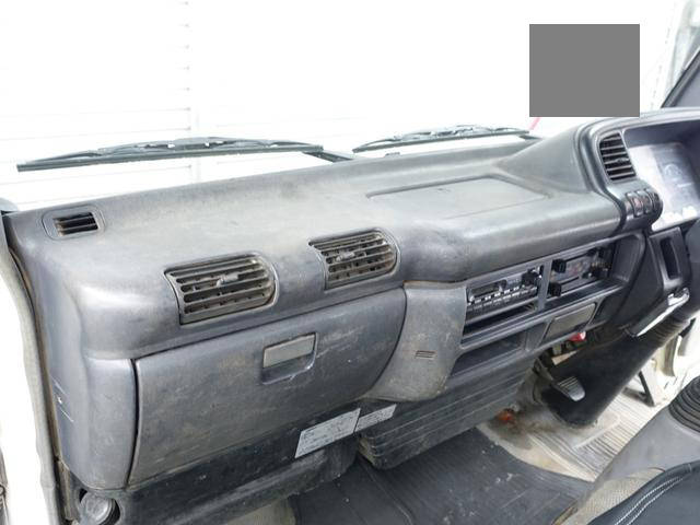 いすゞエルフローダーダンプ小型（2t・3t）[写真31]