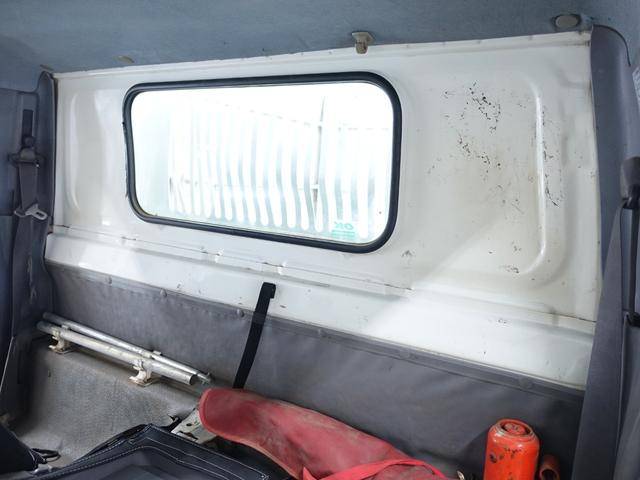 いすゞエルフローダーダンプ小型（2t・3t）[写真38]