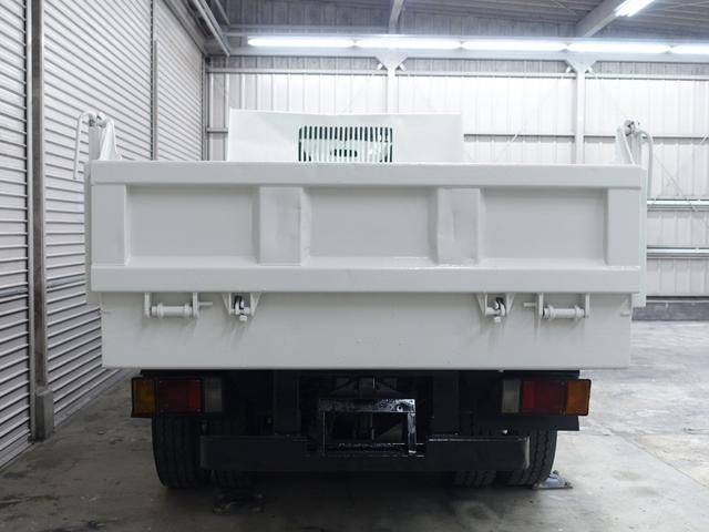 いすゞエルフローダーダンプ小型（2t・3t）[写真05]