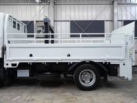 三菱ふそうキャンター平ボディ小型（2t・3t）[写真05]